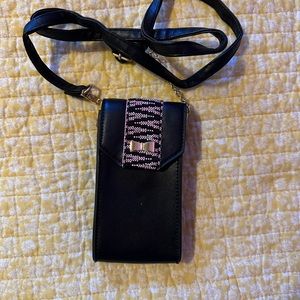 NWOT Olivia & Kate black cellphone crossbody with metal accent